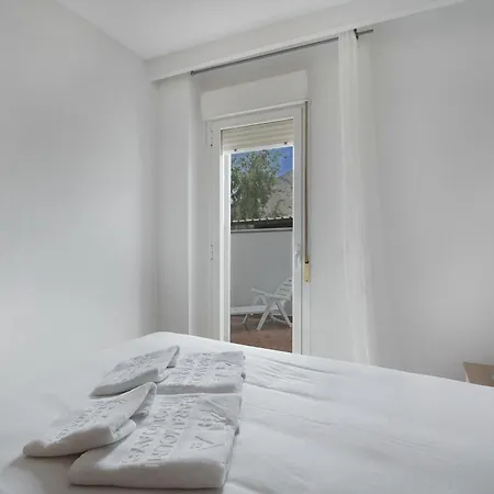 Apto Vistahermosa 3 Bed And Pool Apartment *