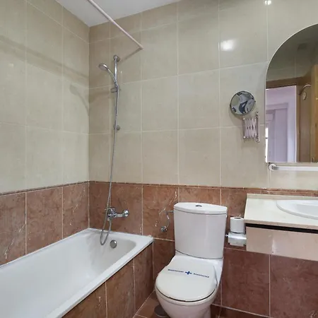Apartment Apto Vistahermosa 3 Bed And Pool *