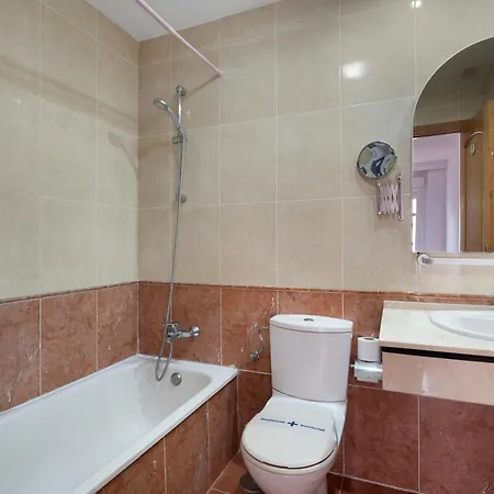 Apto Vistahermosa 3 Bed And Pool Apartamento