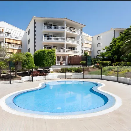 Apto Vistahermosa 3 Bed And Pool Apartamento